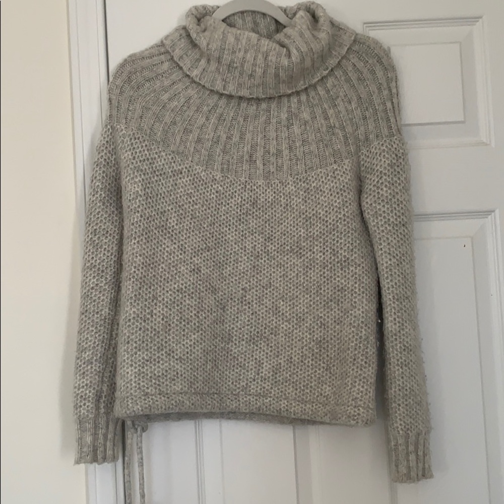 Madewell Sweater Grey Turtleneck